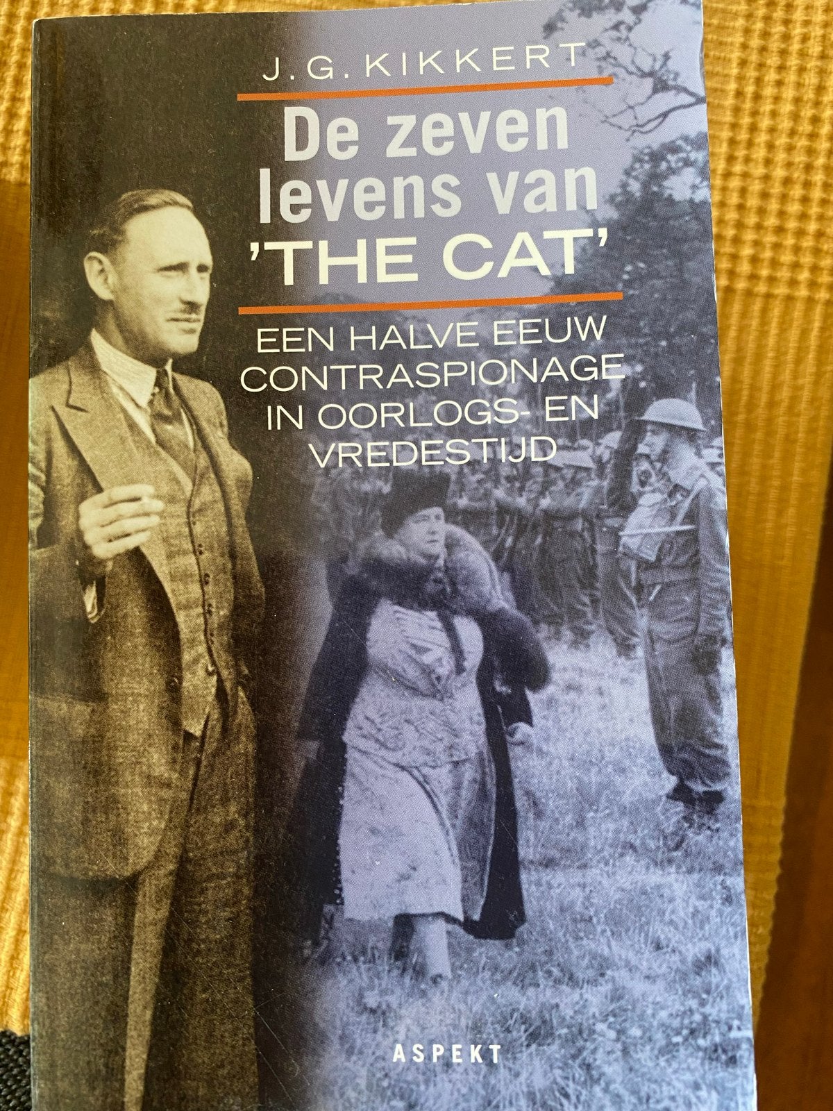 De Zeven Levens van 'THE CAT' - J.G. Kikkert, Ophalen of Verzenden, 20e eeuw of later, Gelezen