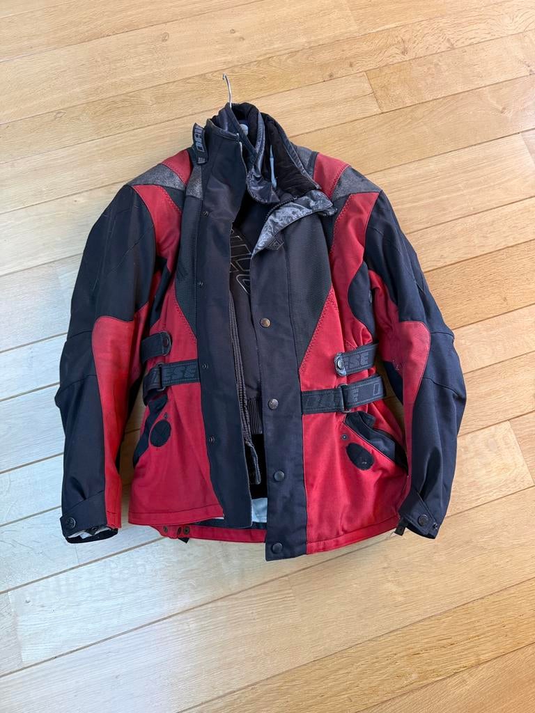 Dainese motorpak maat 50/52 rood/zwart, Motoren, Ophalen of Verzenden, Tweedehands, Combipak