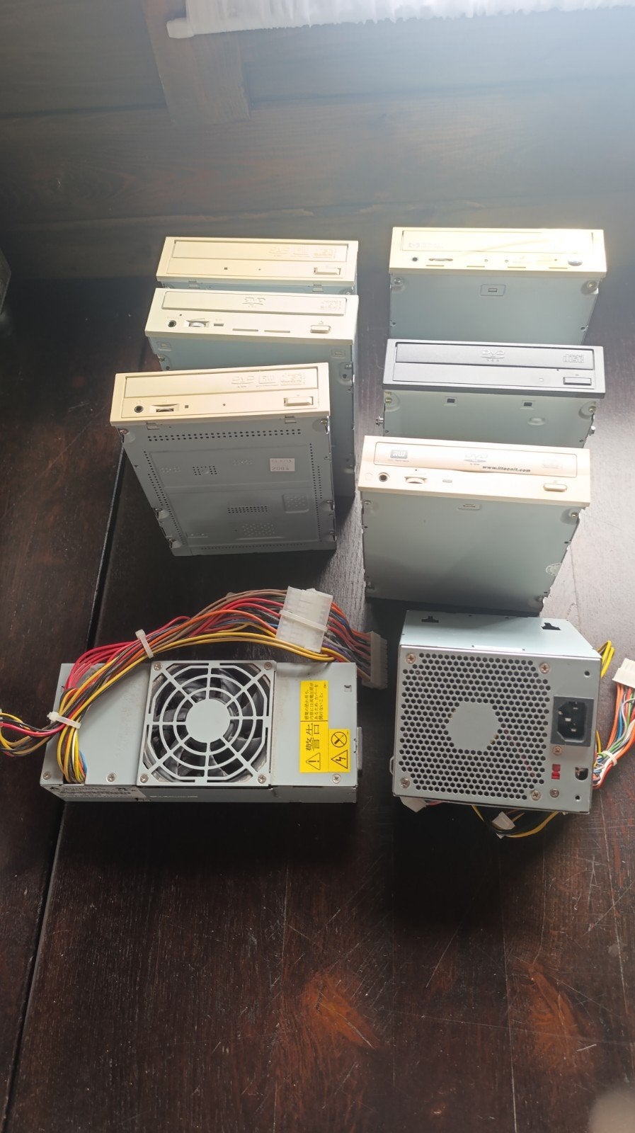 Diverse DVD/CD-ROM drives en voedingen, Ophalen, Intern, Gebruikt, Cd