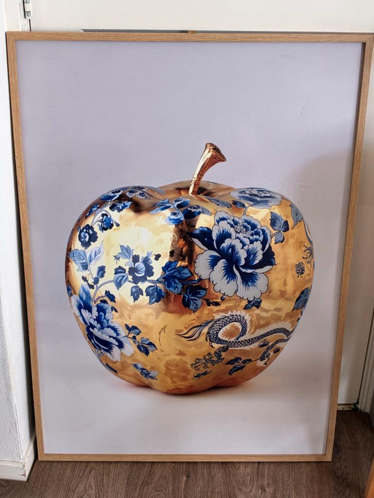 Gouden appel schilderij met blauw-wit decor, 100x70cm, Ophalen, Nieuw, Schilderij, 75 tot 100 cm