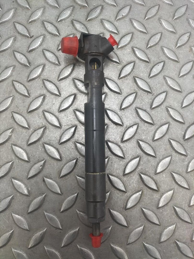 MERCEDES SPRINTER BRANDSTOF INJECTOR / VERSTUIVER 2016, Ophalen of Verzenden, Gebruikt, Stiba lid