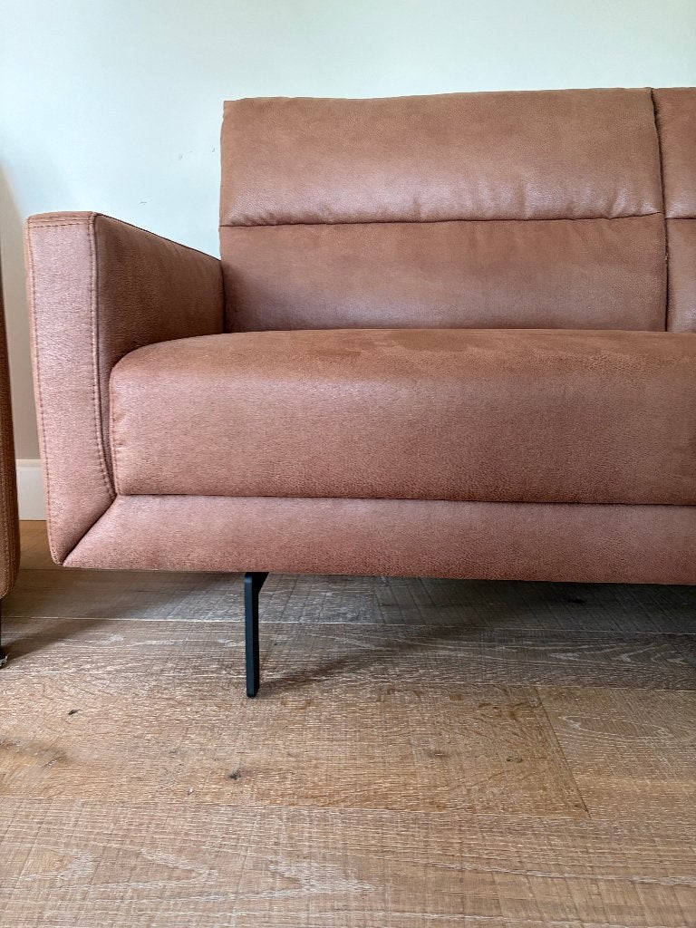Foto 4 van Prachtige nubuck lederen bank en fauteuil