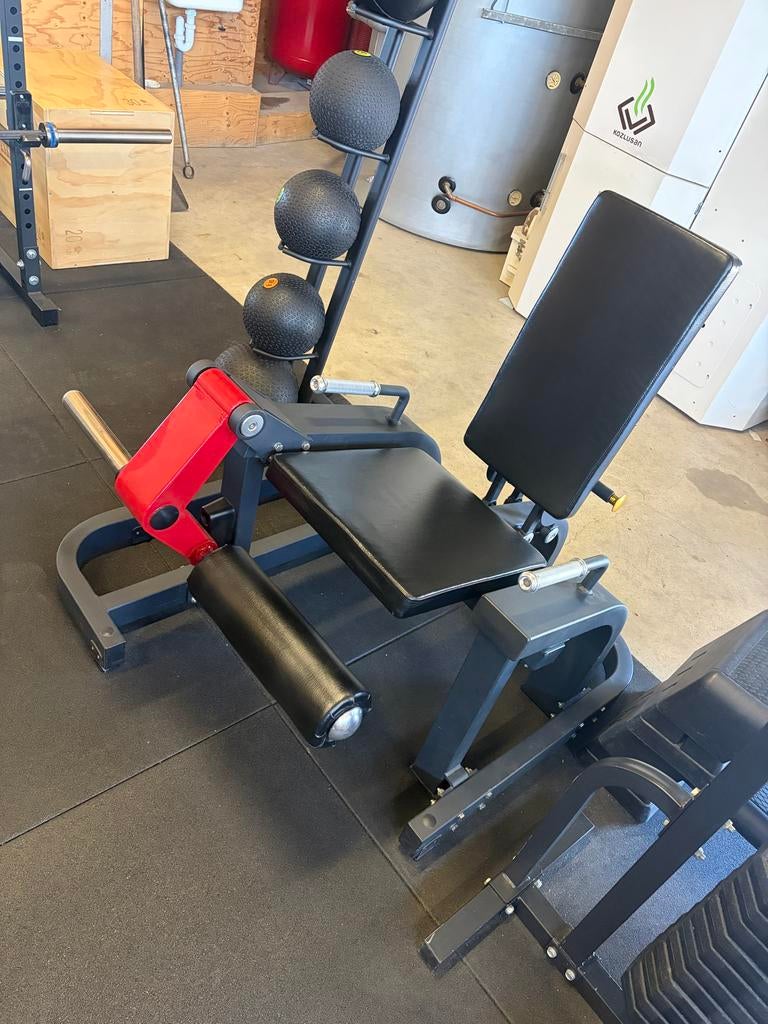 Technogym Pure Strength Leg Extension (dupe), Ophalen, Zo goed als nieuw, Overige typen