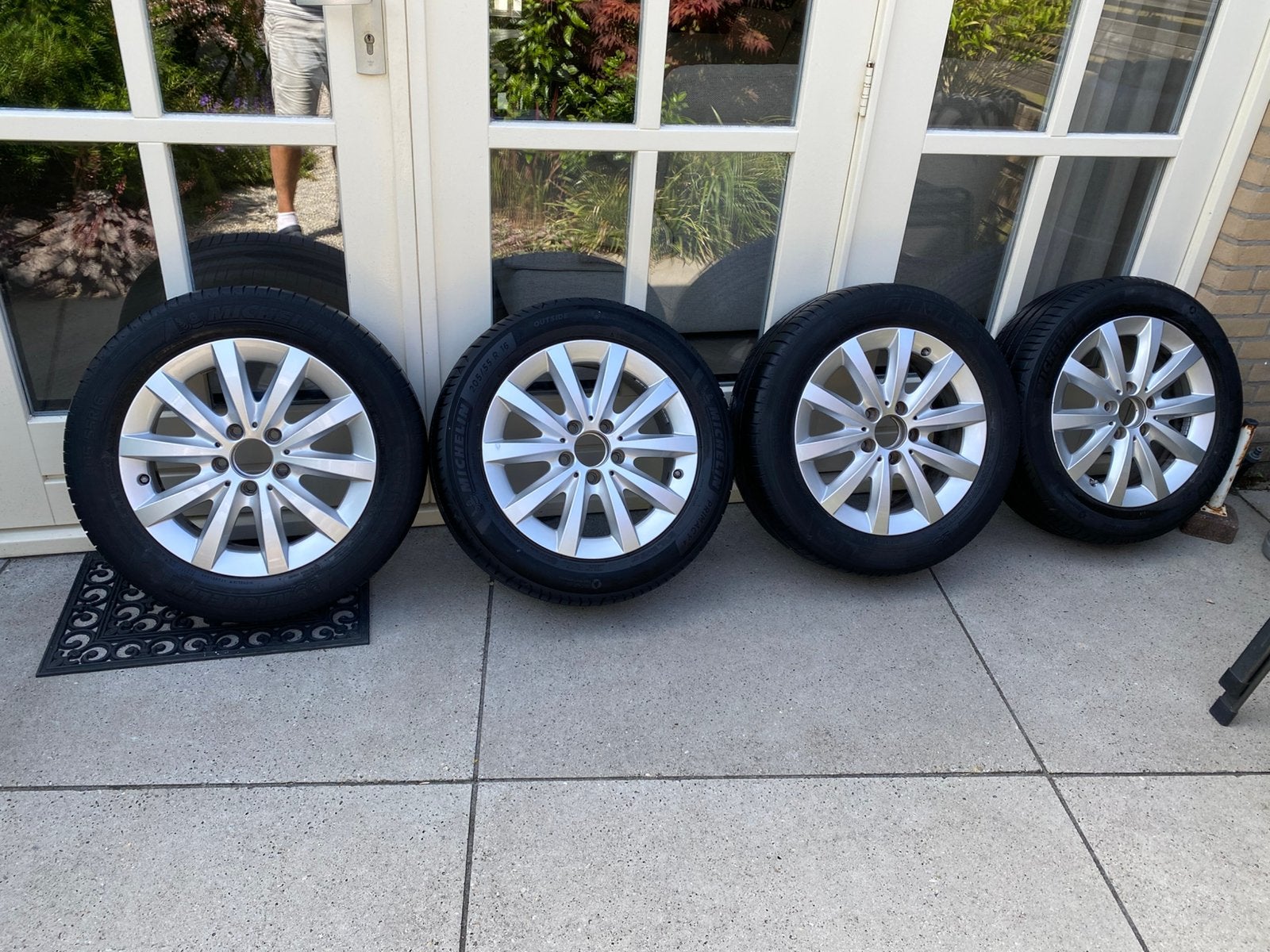 Mooie Lichtmetalen zomerset voor A en B klasse en CLA, Auto-onderdelen, Banden en Velgen, Ophalen, 16 inch, Banden en Velgen, 205 mm
