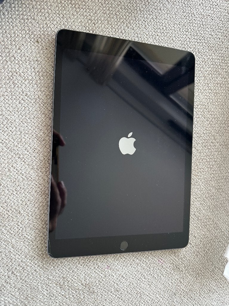 Apple iPad 9e generatie 256GB Spacegrijs A2604, 10 inch, Gebruikt, Apple iPad, Ophalen of Verzenden