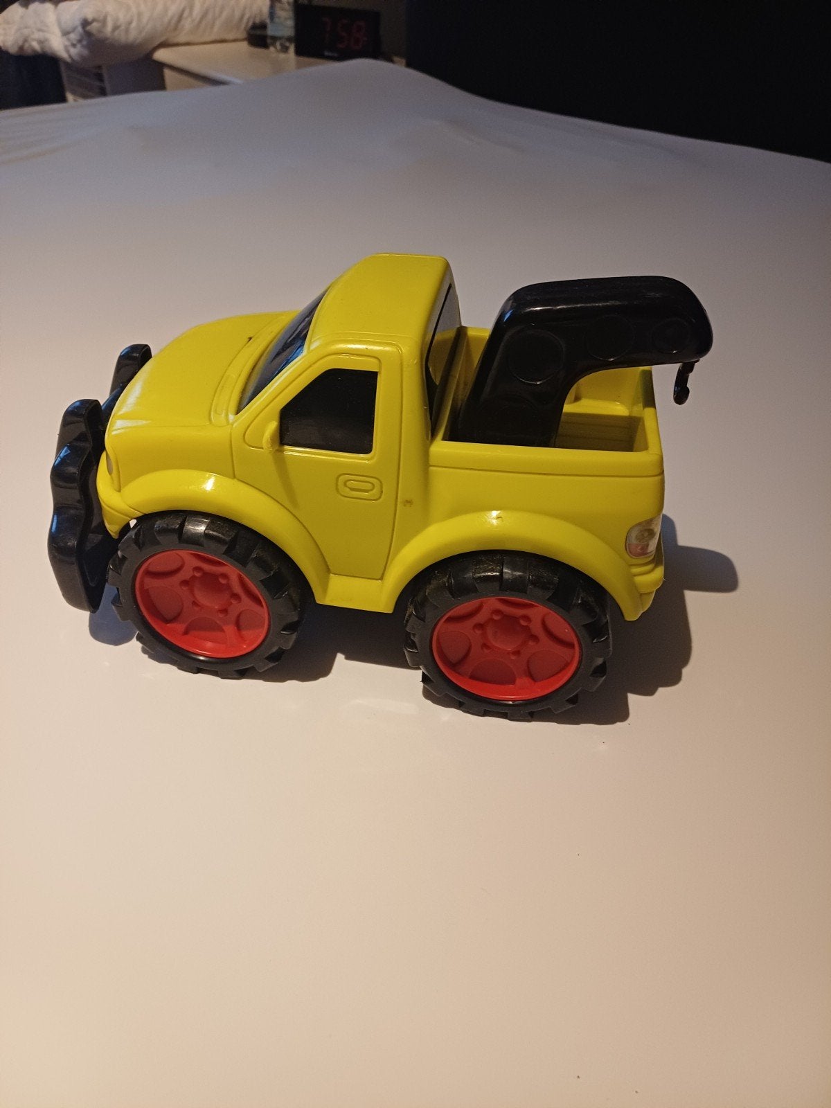 speelgoed auto 2 euro, Ophalen of Verzenden, Zo goed als nieuw