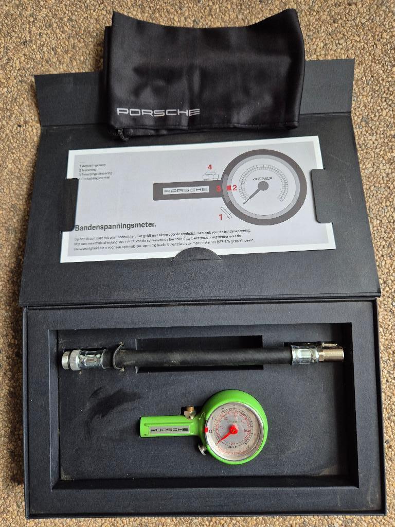 PORSCHE GT3RS bandenspanningsmeter, Ophalen of Verzenden, Zo goed als nieuw