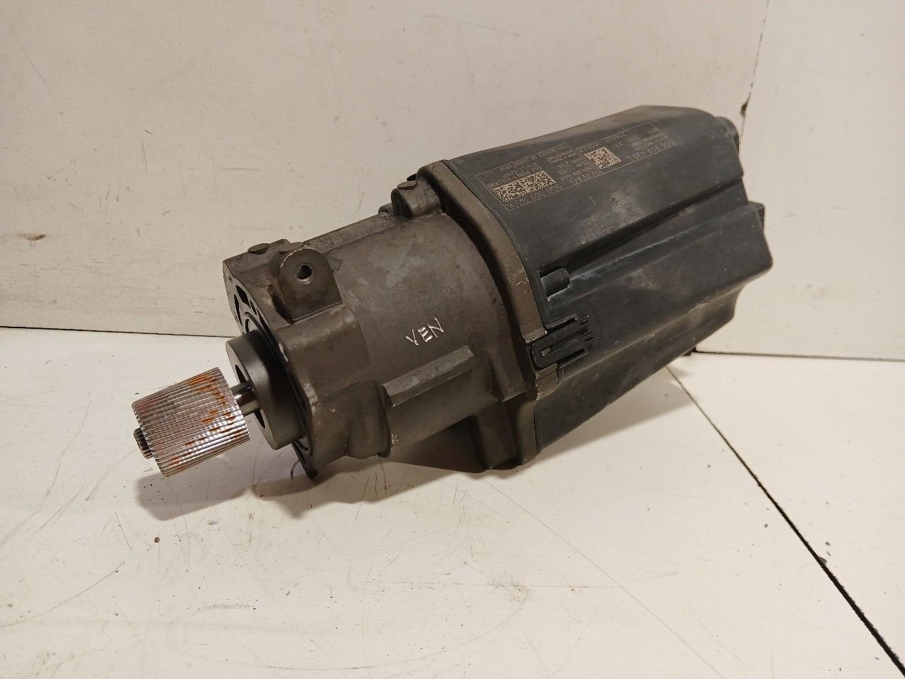 Stuurbekrachtigingspomp electrisch Volkswagen Passat, Onderdelen@venauto.nl, Van der Ven Autorecycling B.V., Gebruikt, Ettenseweg 76, 4706 PB Roosendaal, The Netherlands