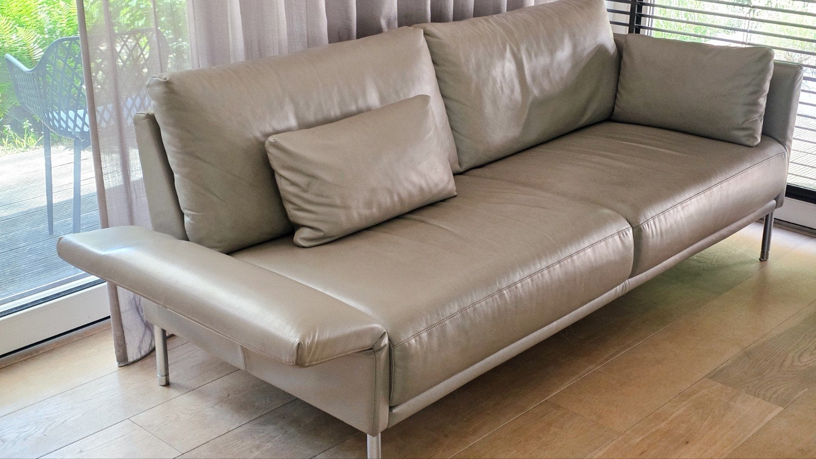 Rolf Benz cara leren bank - taupe, Huis en Inrichting, Ophalen, Modern design, Gebruikt, Driepersoons