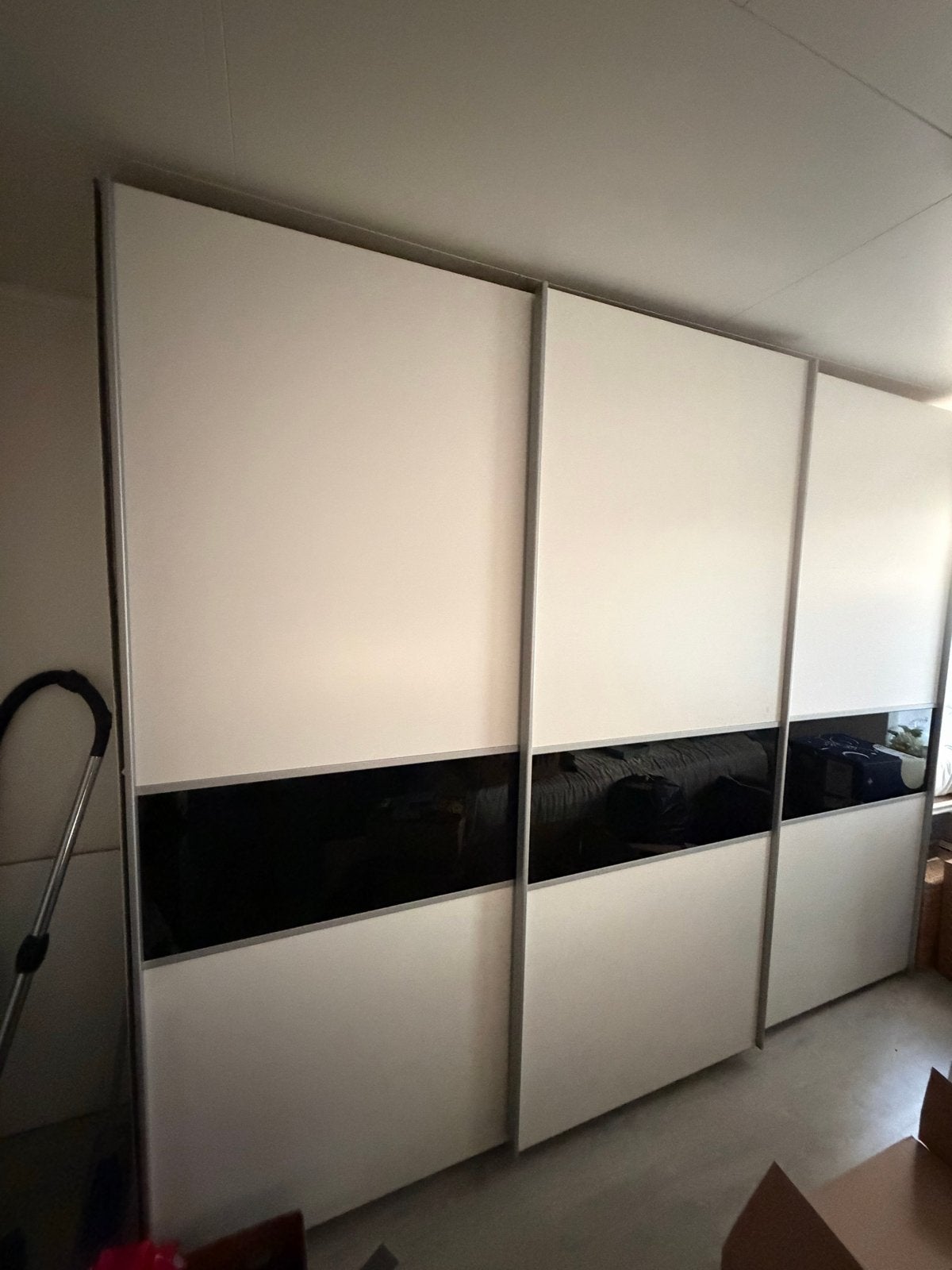 Grote kledingkast 370cm lang met schuifdeuren, Ophalen, Met plank(en), Gebruikt, 200 cm of meer