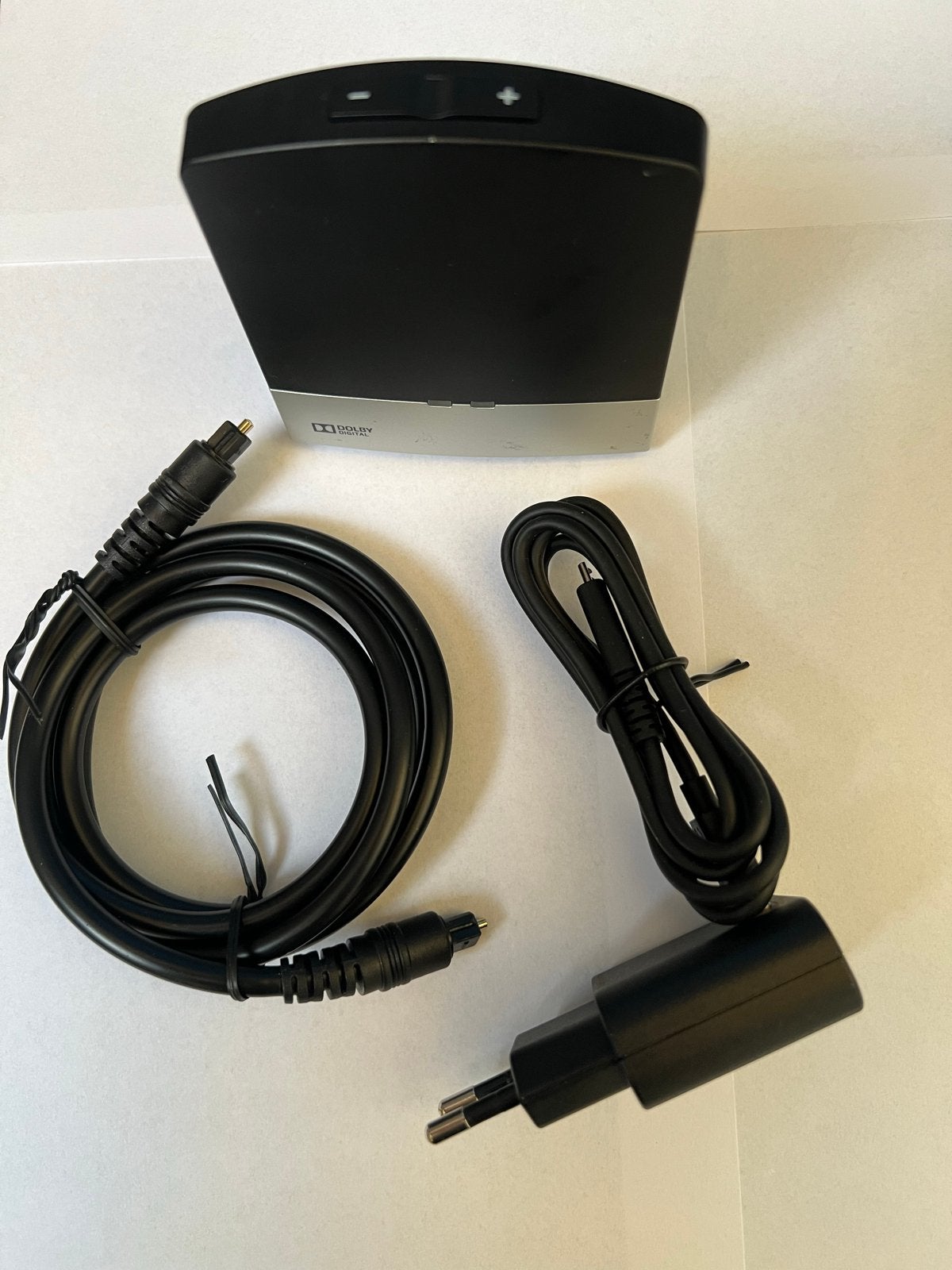 Resound TV streamer2 met o.a. Optische Kabel, Ophalen of Verzenden, Zo goed als nieuw, Minder dan 2 meter, Optische kabel