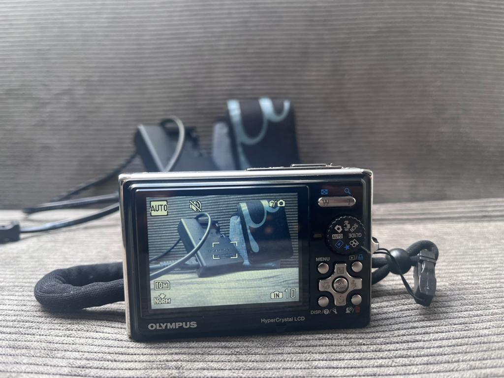 Olympus digitale onderwatercamera met accessoires, Audio, Tv en Foto, Fotocamera's Digitaal, Compact, Ophalen of Verzenden, Zo goed als nieuw