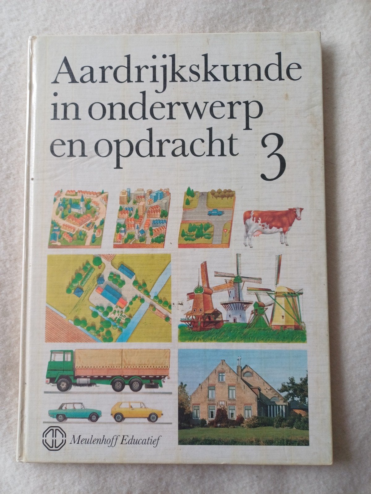 Vintage Aardrijkskunde boek - Meulenhoff Educatief, Boeken, Ophalen of Verzenden, Gelezen, Aardrijkskunde, Onbekend