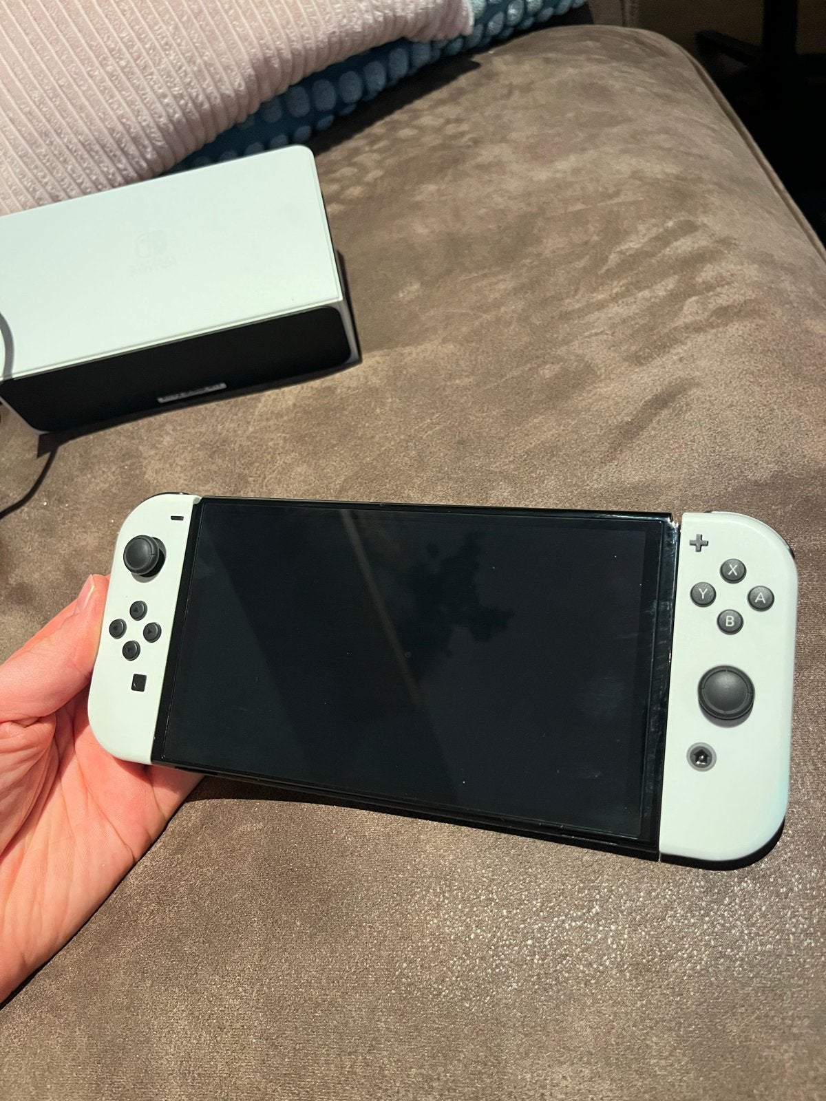 Nintendo Switch OLED Wit met games en accessoires, Spelcomputers en Games, Spelcomputers | Nintendo Switch, Met games, Met 2 controllers