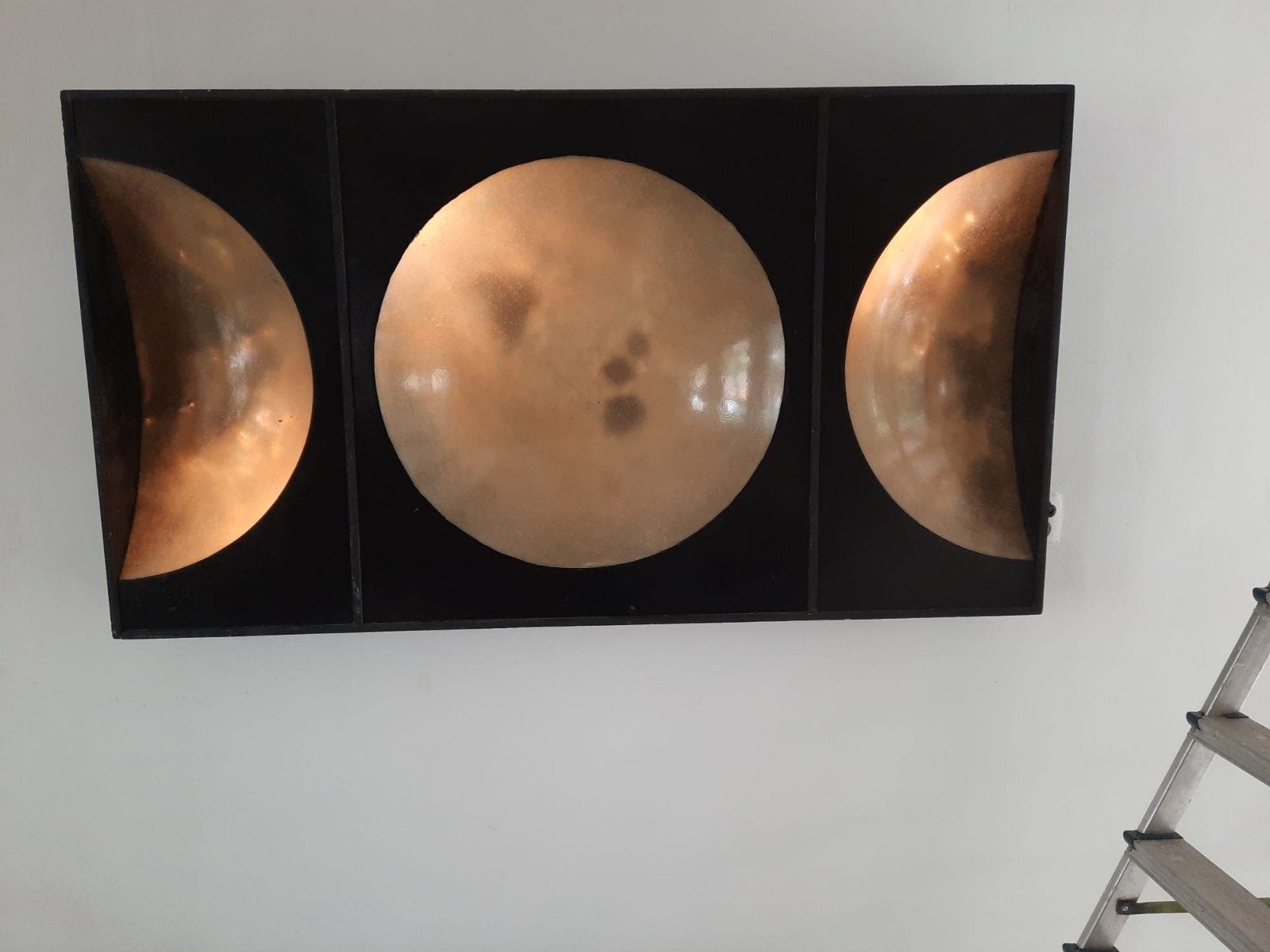 Uniek kunstwerk - De maan en de astronauten, Ophalen