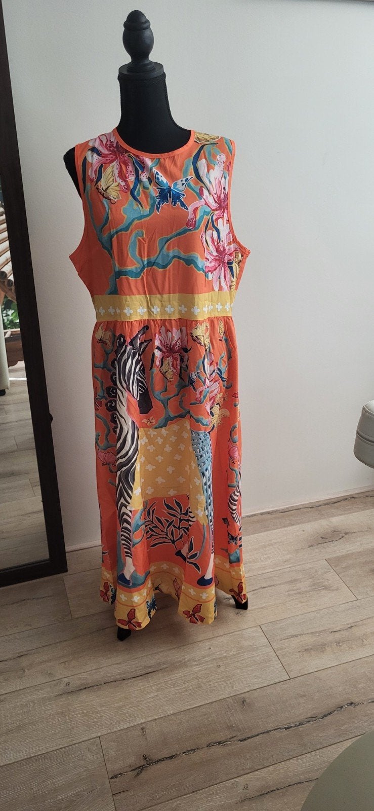 Vrolijke nieuwe jurk met bloemen en zebra print, Meerkleurig, Maat 46/48 (XL) of groter, Nieuw, Ophalen of Verzenden