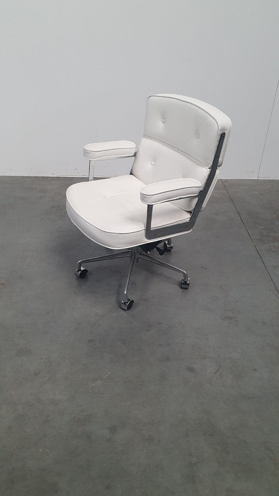 lobby kantoor design stoel eames style, Ophalen, Gebruikt, Wit, Bureaustoel