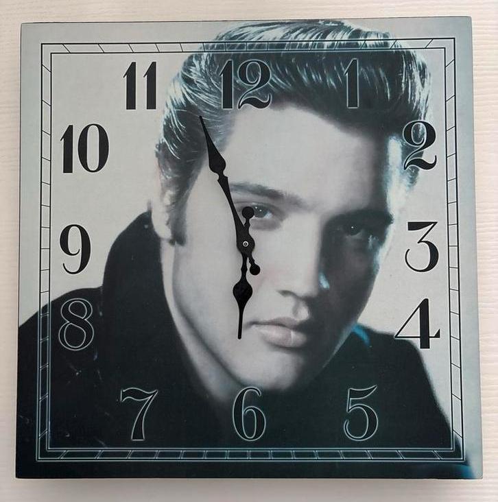 Elvis Presley Wandklok - Uniek Design 32,5 x 32,5 cm, Ophalen of Verzenden, Zo goed als nieuw, Poster, Artwork of Schilderij