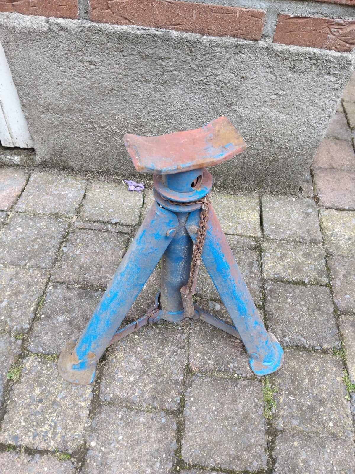 Oude krikstandaard / assteun, Auto diversen, Krikken, Ophalen of Verzenden