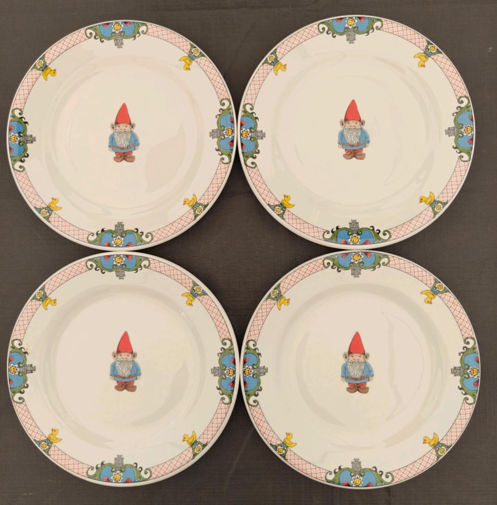 4 Gien(Lucien)ontbijtbordjes met kabouter design, Ophalen of Verzenden