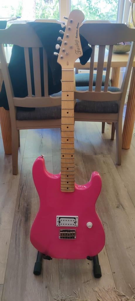 Fazley Hot Pink Stratocaster - Elektrische Gitaar, Ophalen, Gebruikt, Elektrisch, 6-snarig