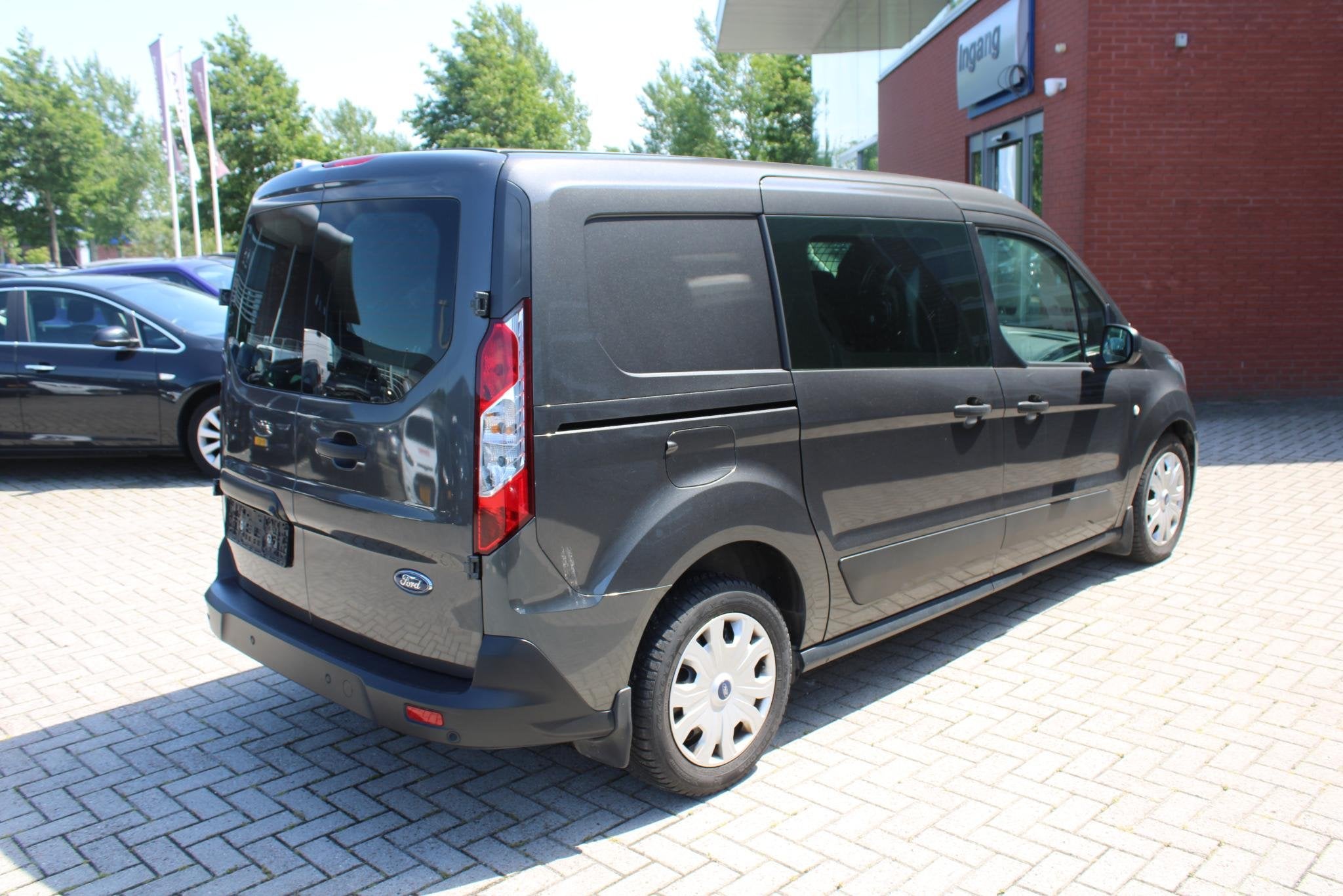 Ford Transit Connect 1.5 EcoBlue L2 Trend 120 PK | 43.300 KM, Stof, Gebruikt, Euro 6, 4 cilinders