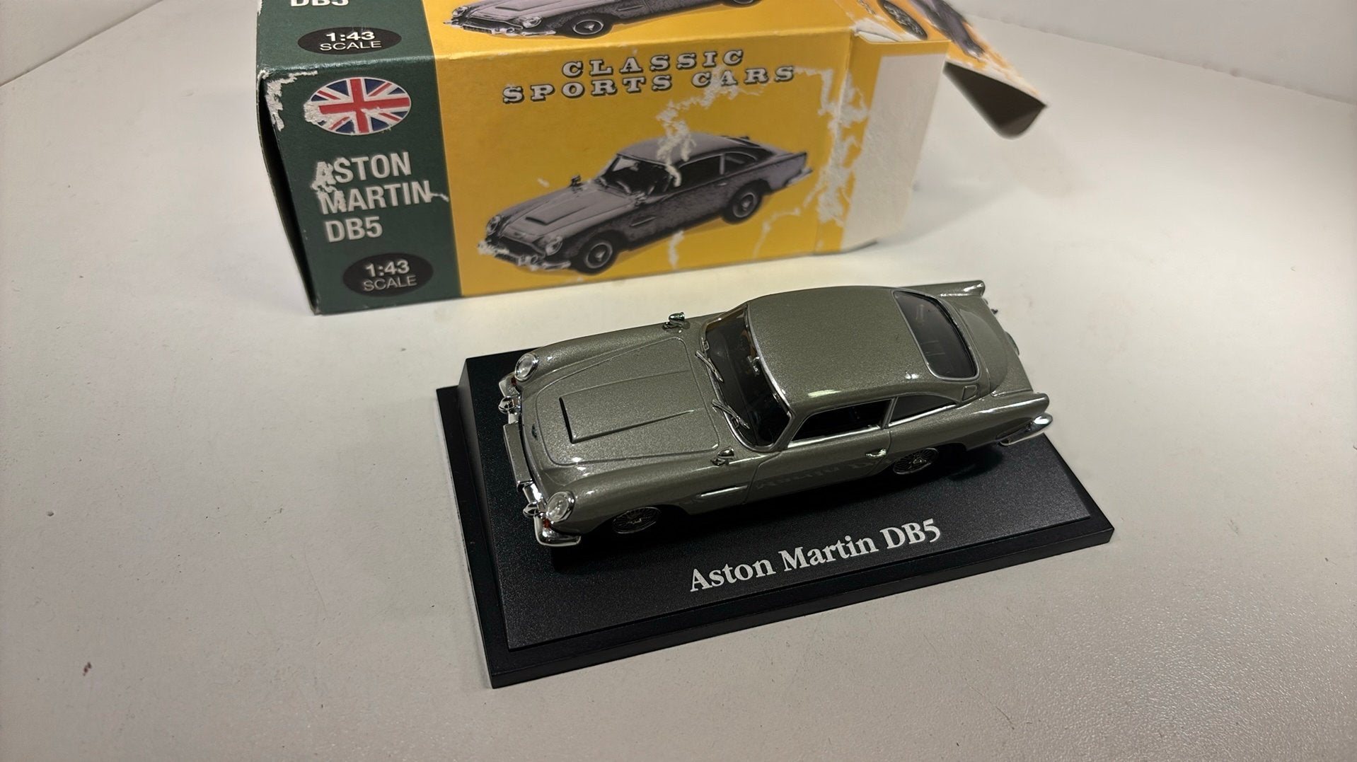 Aston martin db5 atlas 1.43, Overige merken, Auto, Ophalen of Verzenden, A