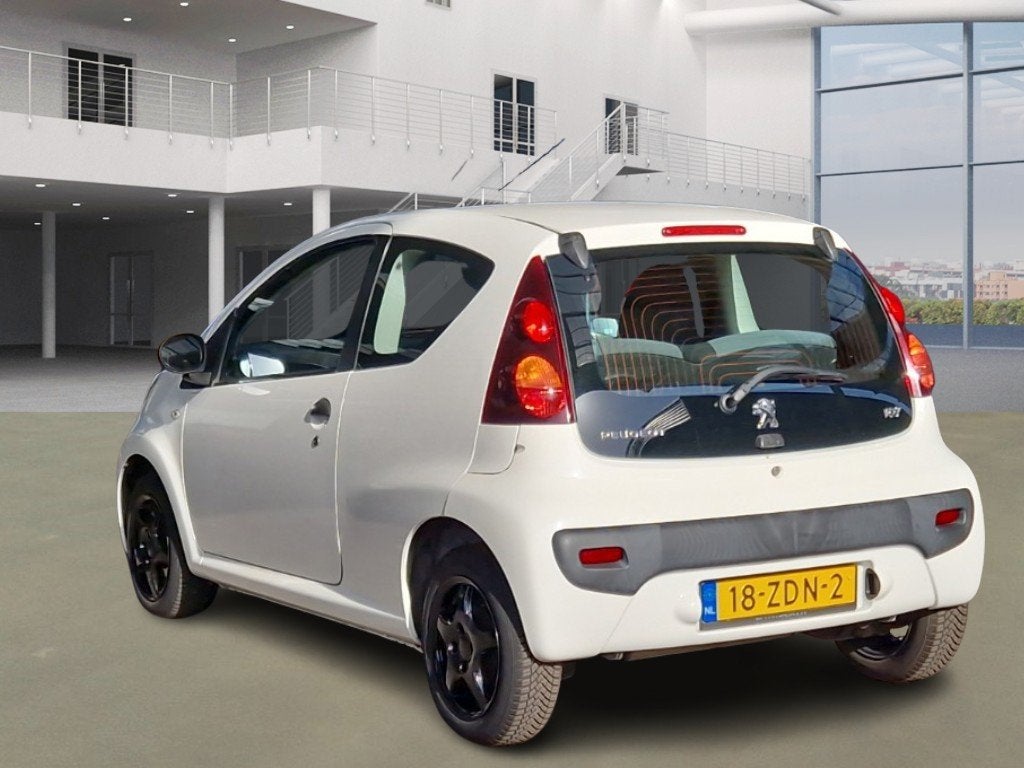 Peugeot 107 1.0 Access Accent I AIRCO I NL AUTO I ZUINIG, Auto's, Peugeot, Voorwielaandrijving, Euro 5, Stof, Gebruikt