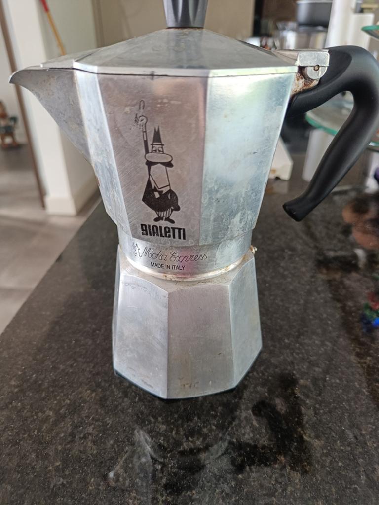 Biagletti koffie potje, Ophalen