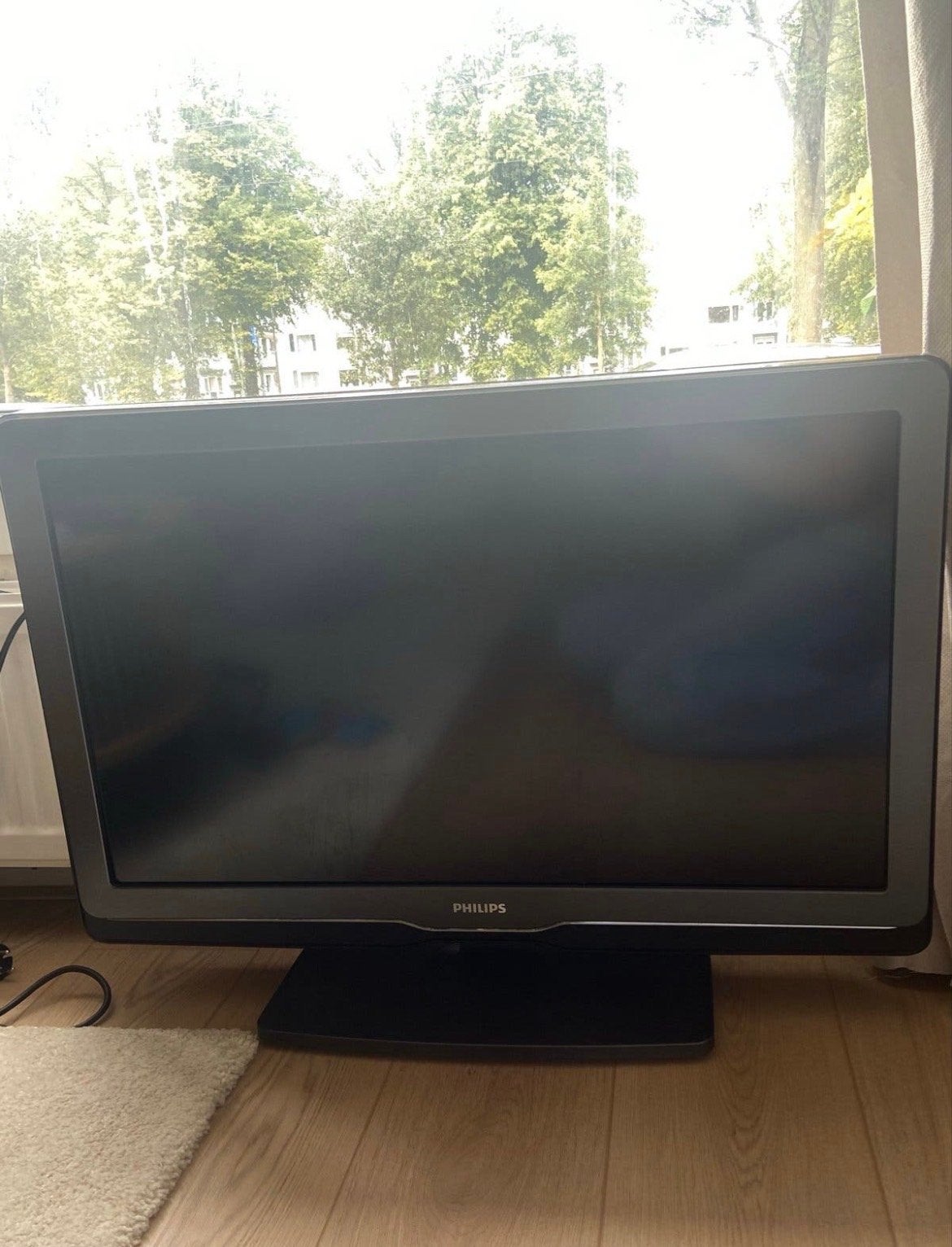 Philips Ambilight 32 inch TV met originele afstandsbediening, Ophalen, Gebruikt, Philips