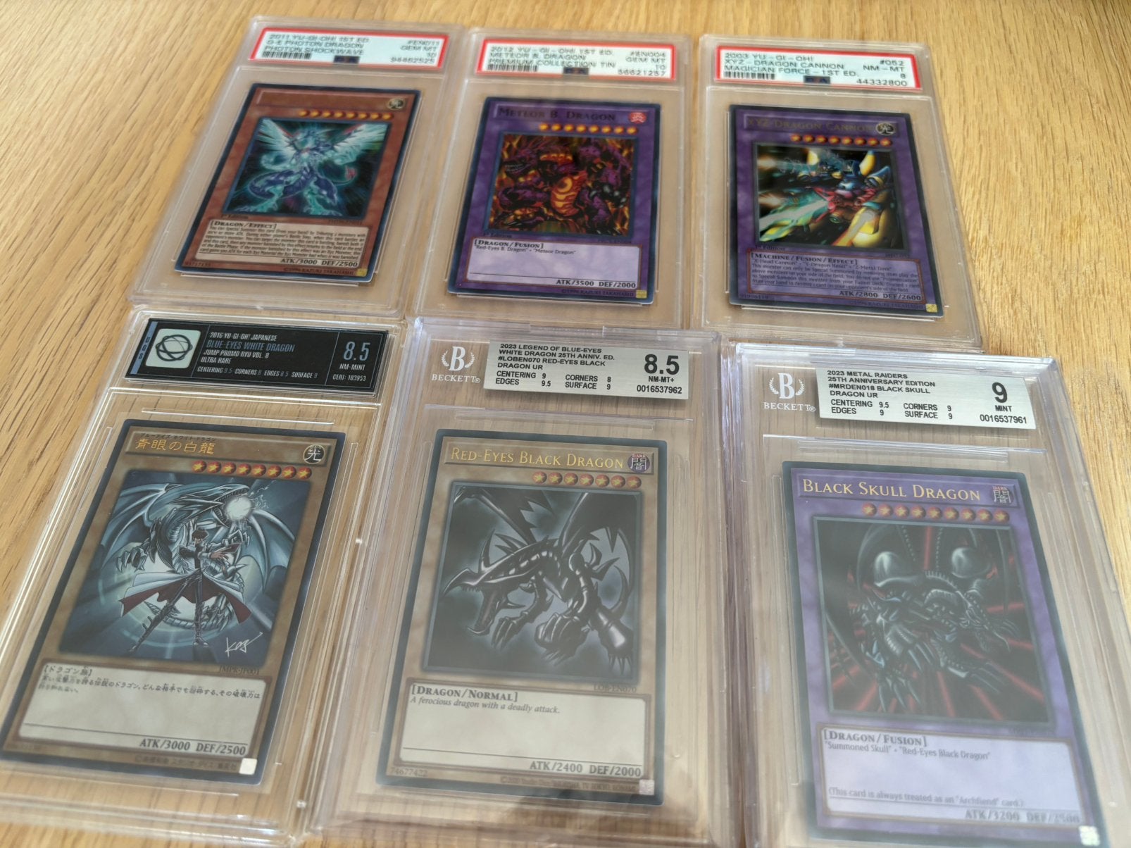 Yu-Gi-Oh! PSA, Beckett en UGS graded slabs te koop!, Hobby en Vrije tijd, Verzamelkaartspellen | Yu-gi-Oh!, Ophalen of Verzenden