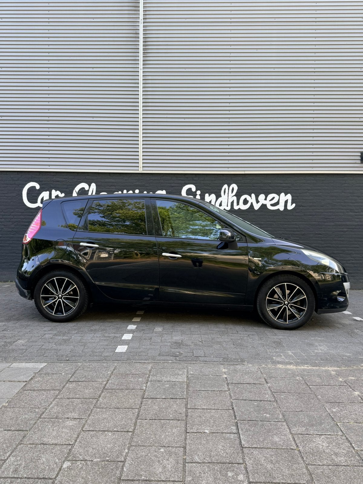 Renault Scénic Bose 1.5 dCi Automaat Navi Trekhaak, Auto's, Renault, Zwart, 4 cilinders, Leder en Stof, Zwart