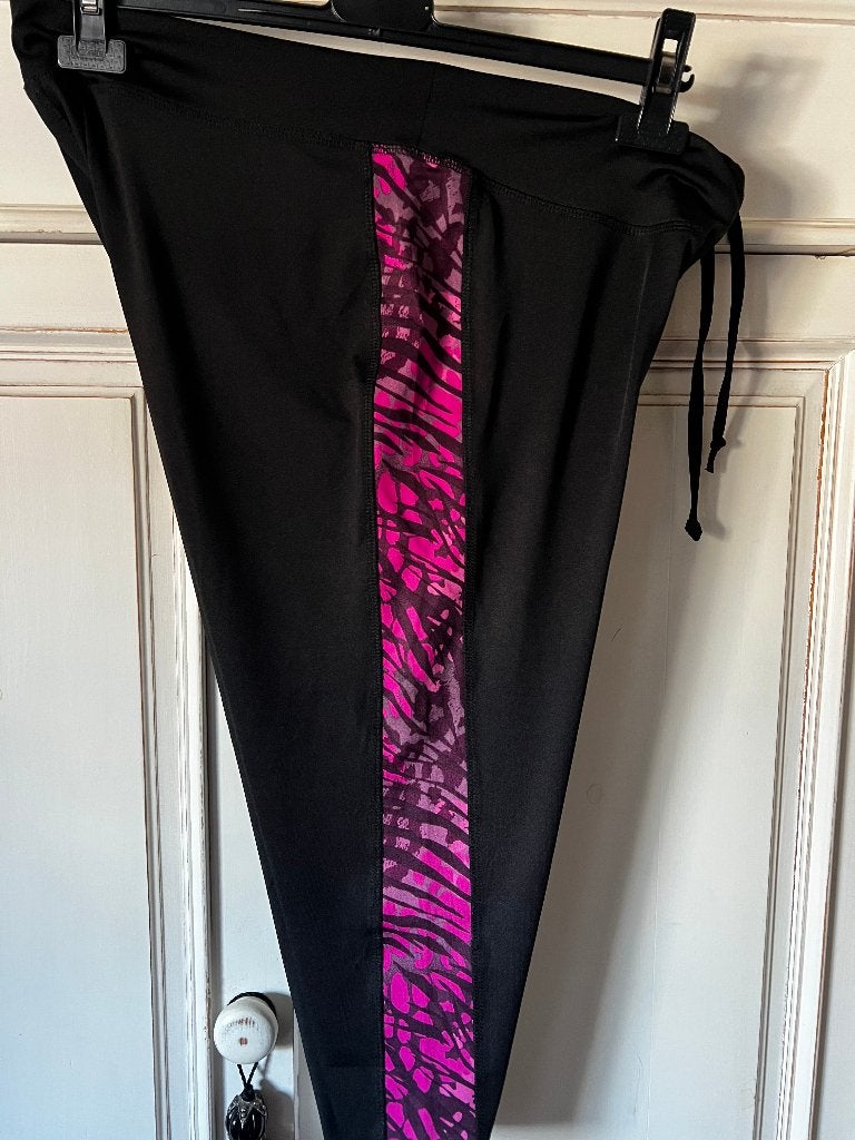 nieuw driekwart sportlegging, Kleding | Dames, Sportkleding, Ophalen, Zwart, Maat 42/44 (L), Nieuw