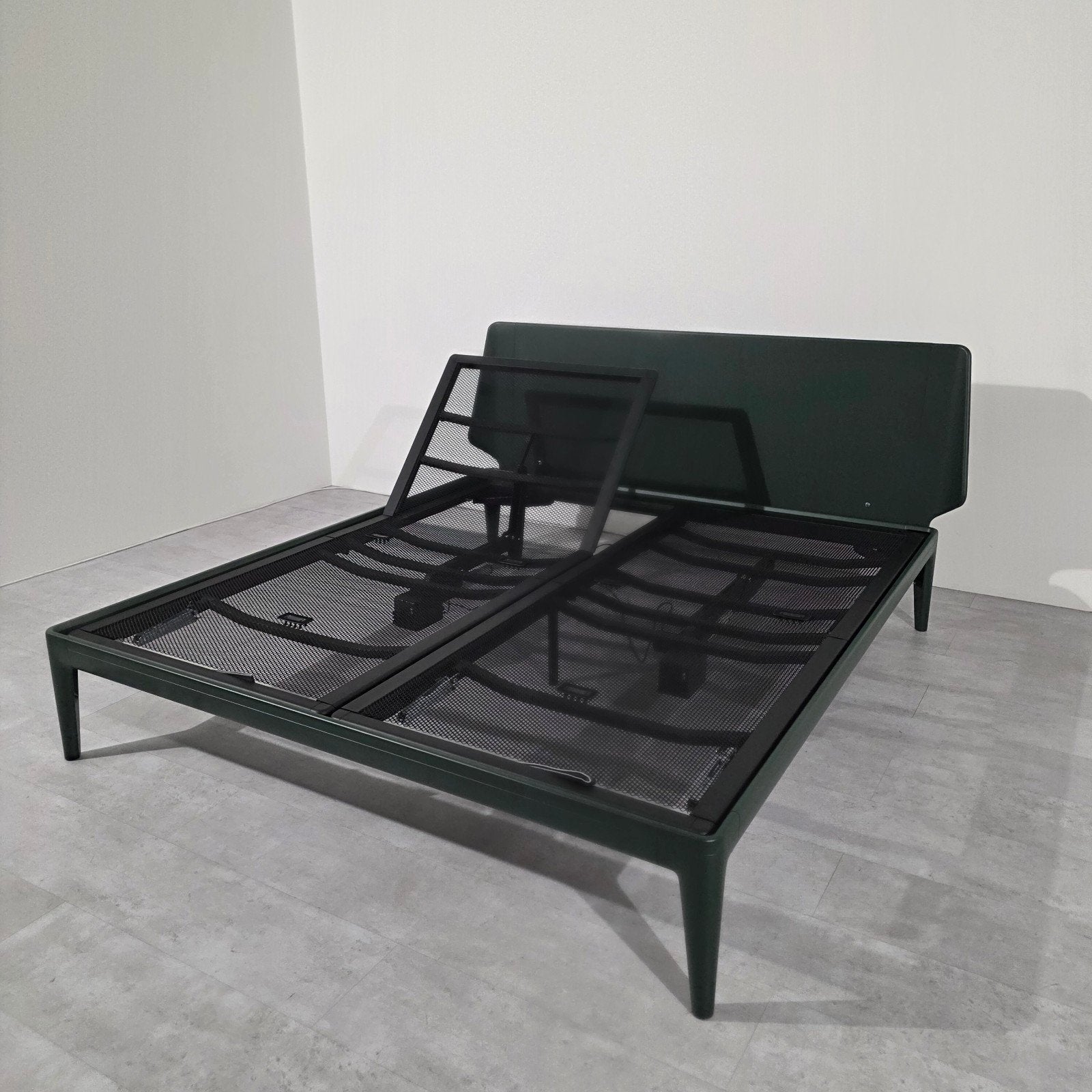 Showroommodel Auping Essential Bed Elektrisch 1M, Verstelbaar, Tweepersoons, Ophalen of Verzenden, Zo goed als nieuw