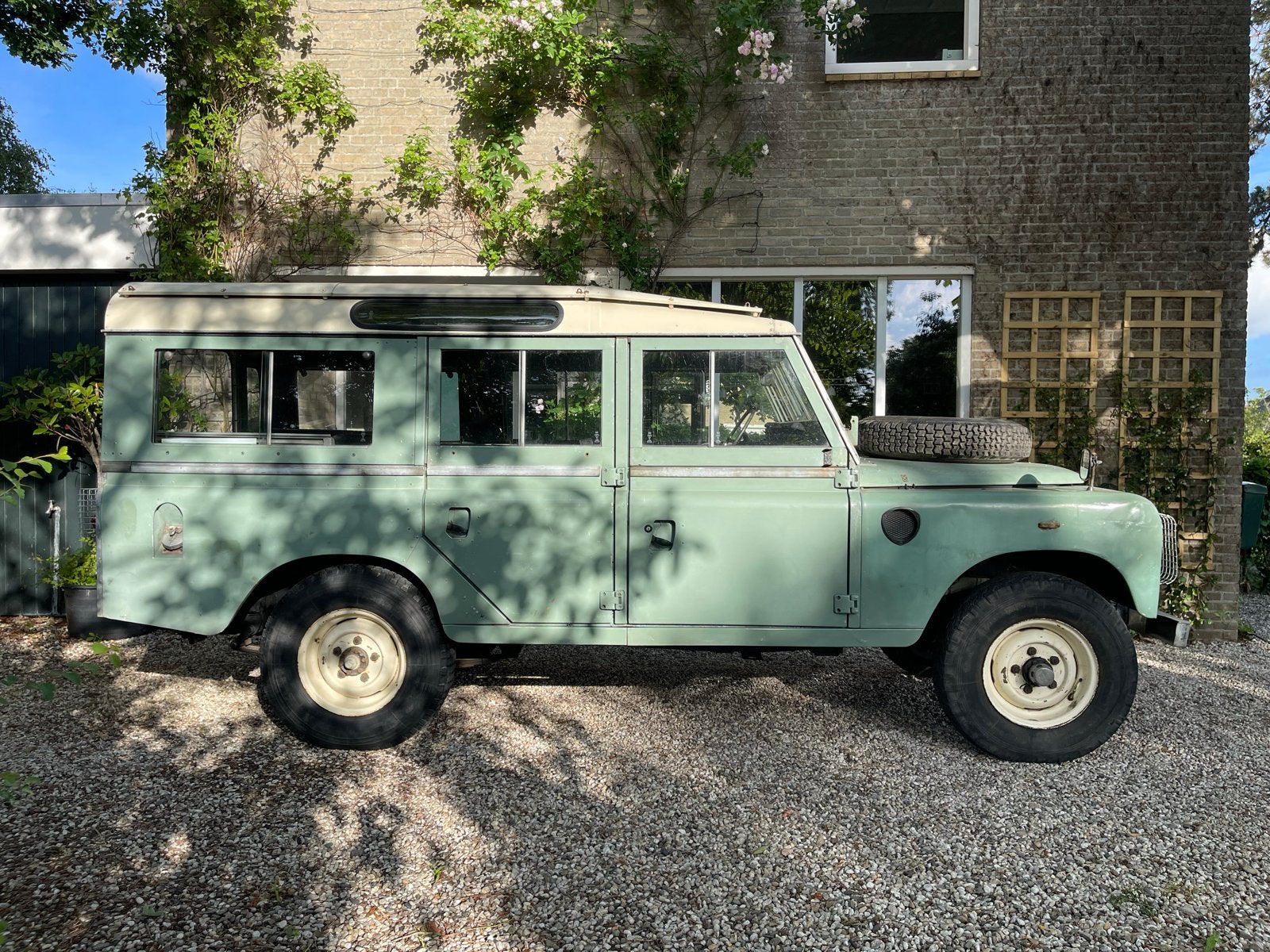 Land Rover 109 van de eerste eigenaar! (Series 3 Stawag), Land Rover, Zwart, Vierwielaandrijving, Particulier