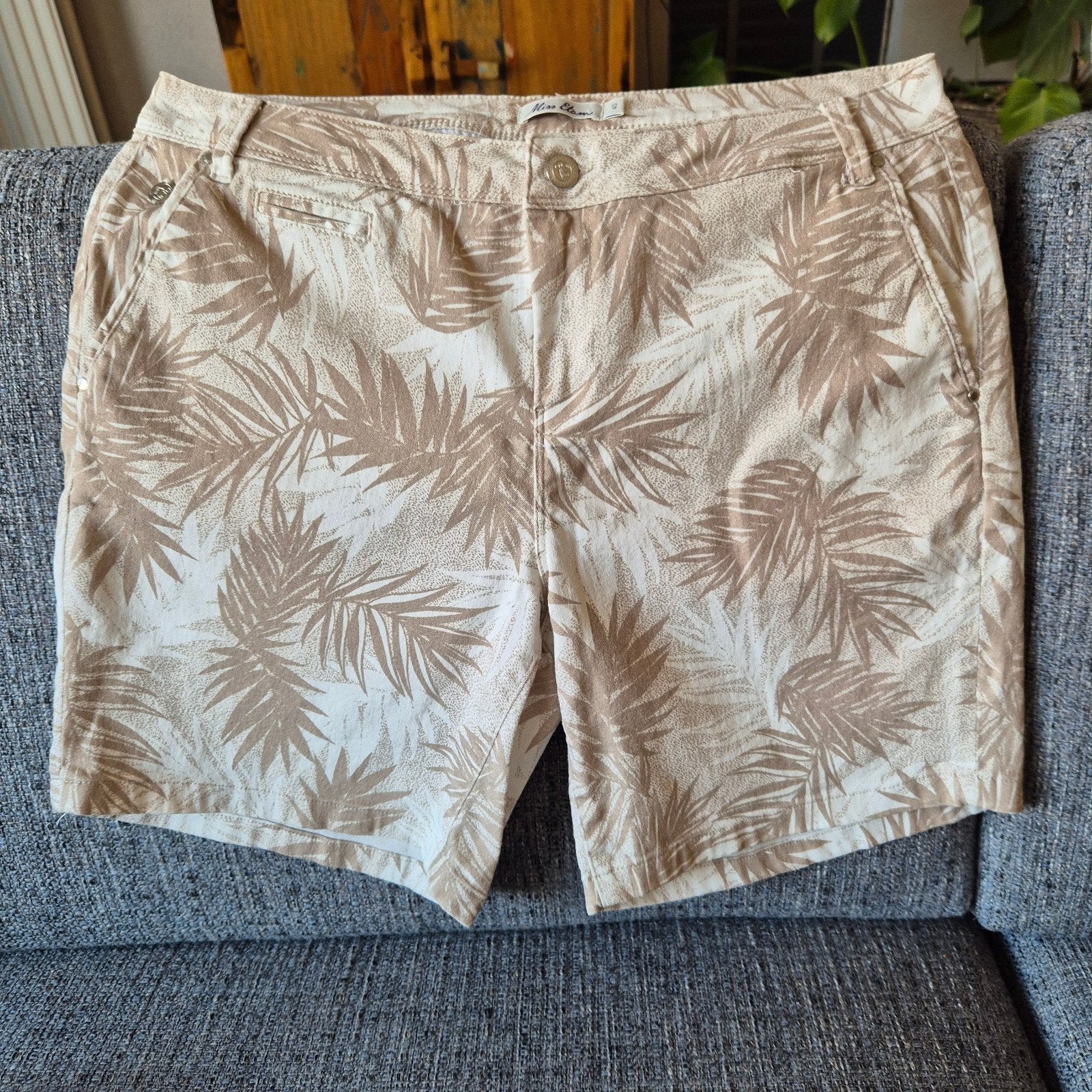 Miss Etam korte broek met palmbladprint, maat 40, Maat 38/40 (M), Kort, Beige, Ophalen of Verzenden