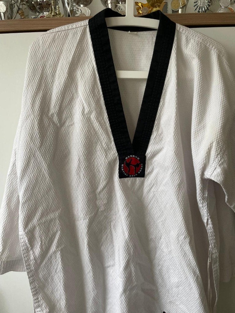 Taekwondo pak Danhro, Sport en Fitness, Taekwondo, Vechtsportpak, Maat L, Ophalen of Verzenden