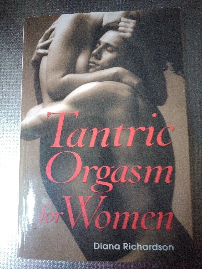 Tantric orgasme for woman, engelstalig boek over tantra, Ophalen of Verzenden, Gelezen