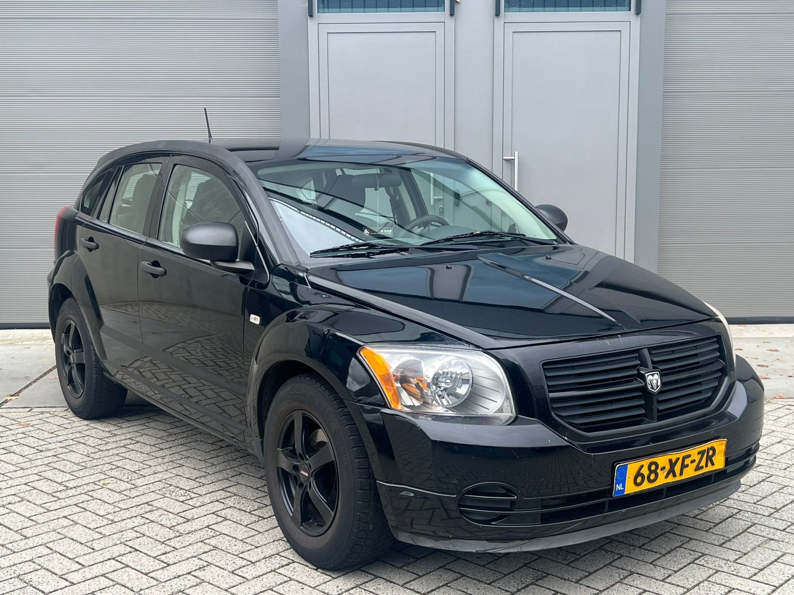 Foto 7 van Zwarte Nette Dodge Caliber 1.8 SXT Benzine/Airco/Apk/Nap!