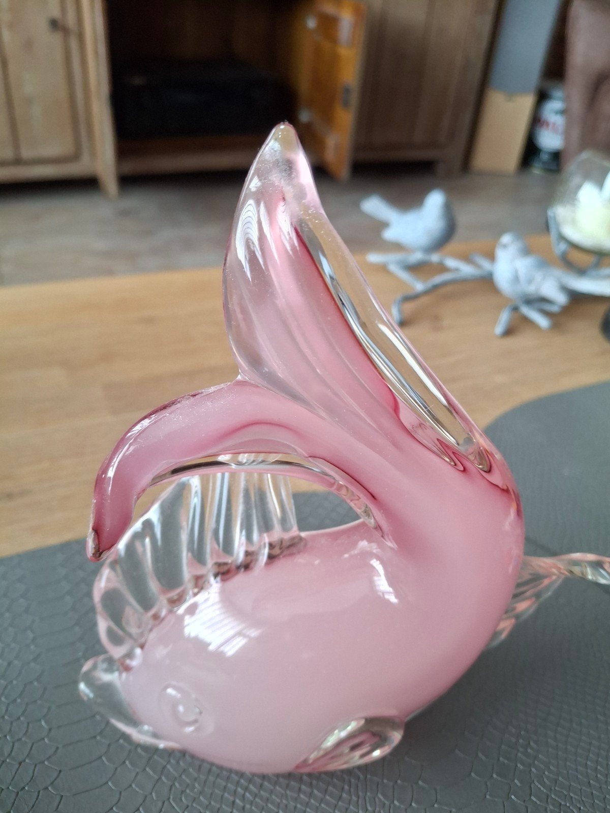 Roze glazen vis decoratie, Antiek en Kunst, Ophalen