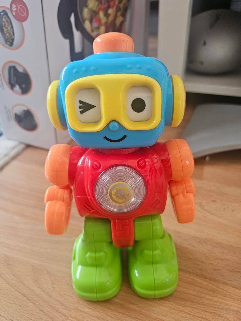 Interactieve robot met bewegende ogen en geluid, Ophalen, Gebruikt, Overige typen, Met geluid