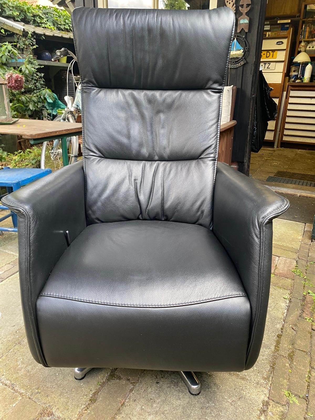 Sta-Wett. Relaxfauteuil. Zwart leer. Rookvrij huis handbed., Ophalen, Zo goed als nieuw, Leer, Relaxstoel, zwart.