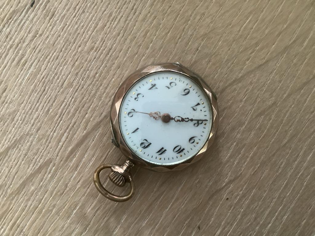 Antiek Zakhorloge - Verguld met Sierlijke Gravures, Overige merken, Overige materialen, Zakhorloge, Verguld