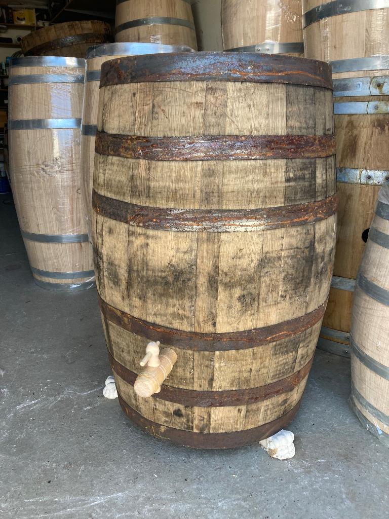 UITVERKOOP Regenton, whiskeyvat, bloembak houten ton, Tuin en Terras, Rond, Ophalen of Verzenden, Zo goed als nieuw, 60 tot 100 cm
