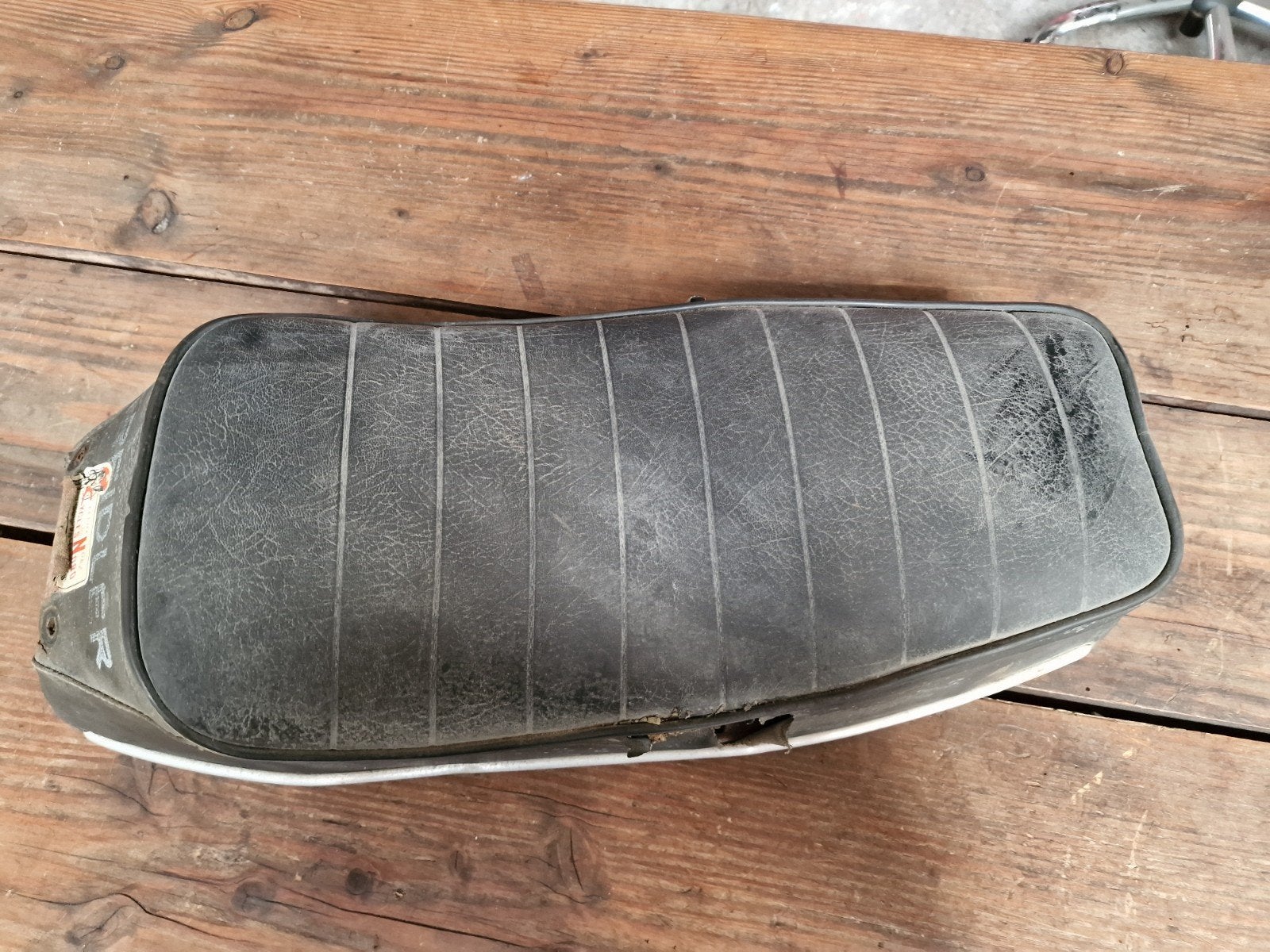 Kreidler Francochamps buddyseat voor opnieuw bekleden., Ophalen, Nieuw, Zadel