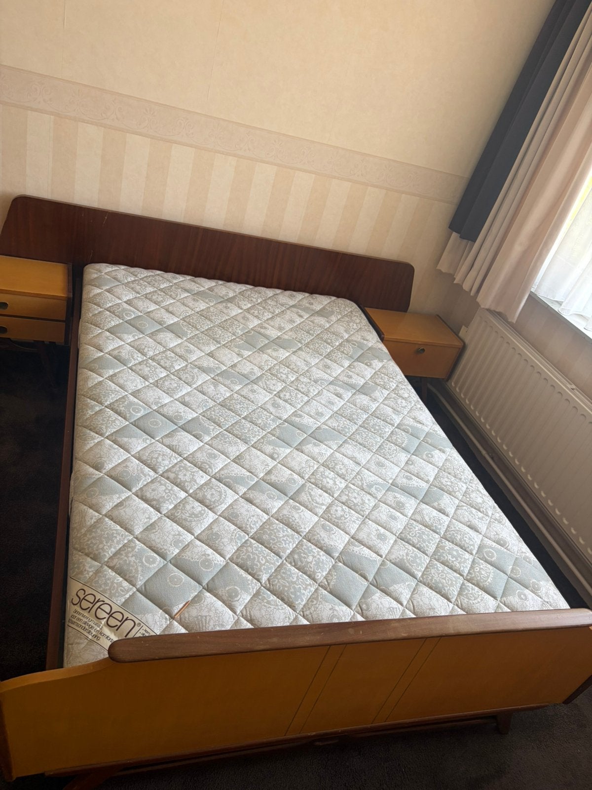 Vintage slaapkamer, Ophalen, Zo goed als nieuw, Twijfelaar