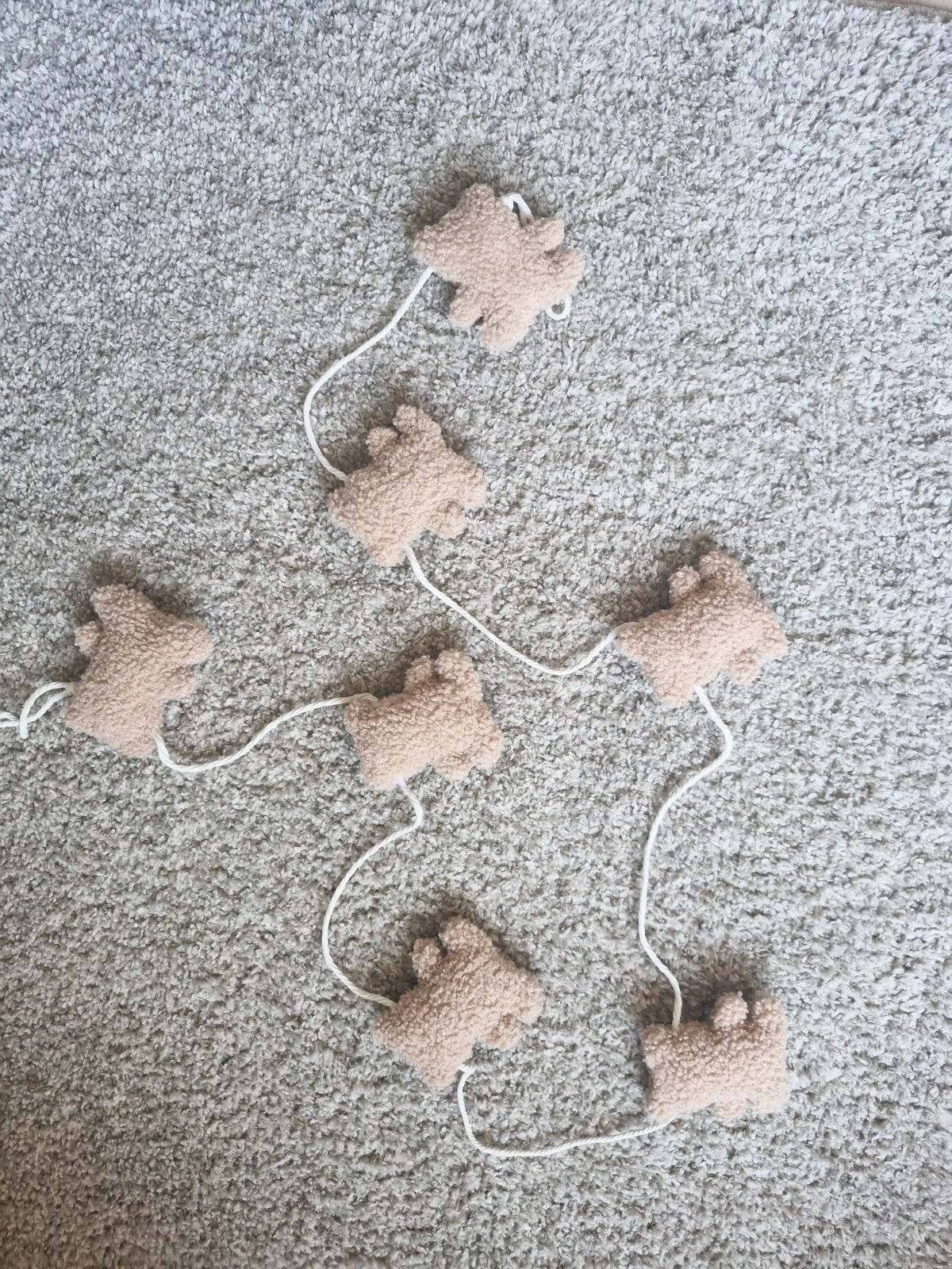 Teddy Beertjes Slinger • Babykamer Decoratie, Beige, Overige stijlen, Ophalen of Verzenden, Zo goed als nieuw