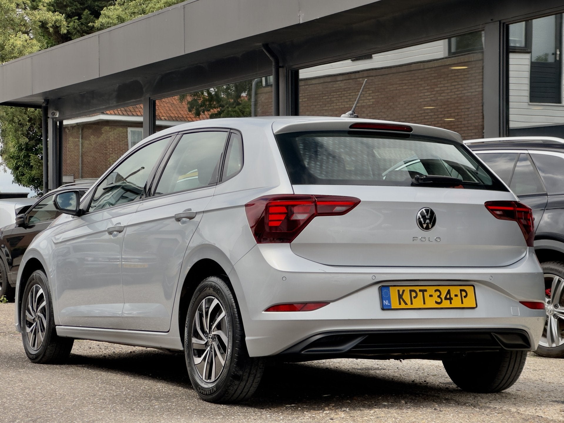 Volkswagen Polo 1.0 TSI AUT7 LIFE EDITION FACELIFT NAVI AIRC, Auto's, Gebruikt, Euro 6, Adaptive Cruise Control, 600 kg