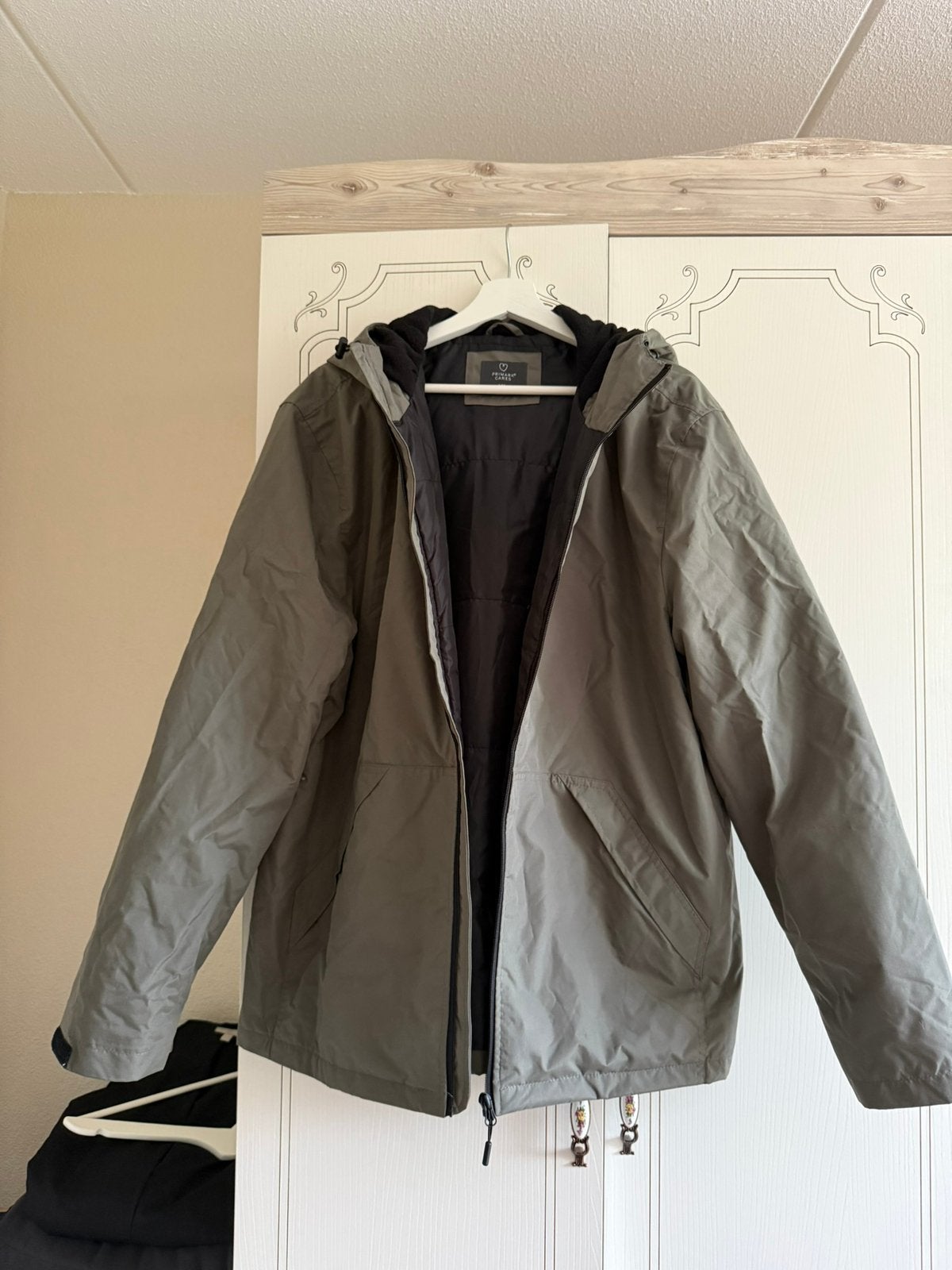 Primark Heren Jas XL – Grijs/Groen met Capuchon, Ophalen of Verzenden, Zo goed als nieuw, Maat 56/58 (XL), Grijs