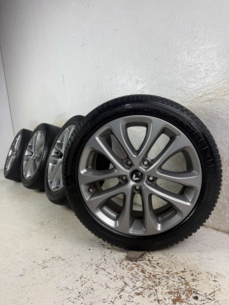 Originele Renault Megane velgen 17" 5x114.3 winterset